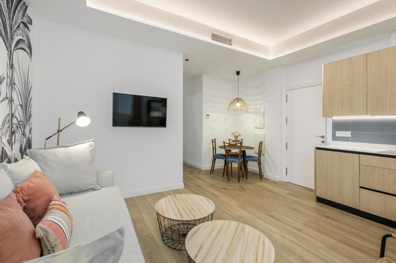 Hi Room - Smart Apartments - He 0 Granada Exterior foto